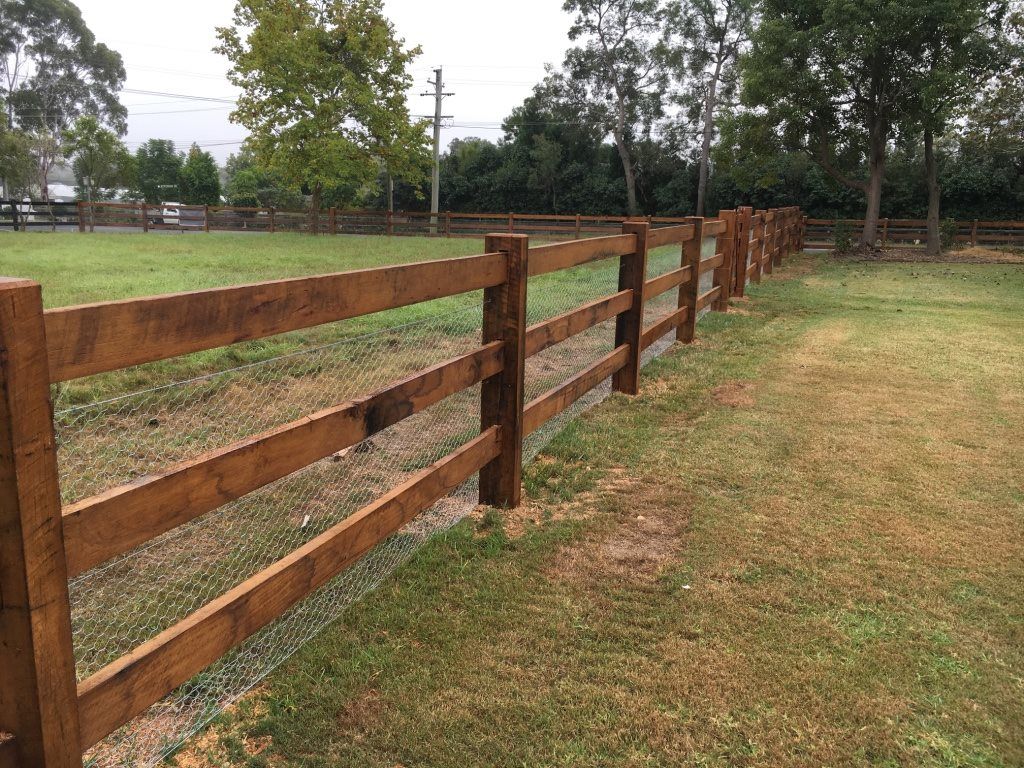 How to install woven wire fence with t-posts